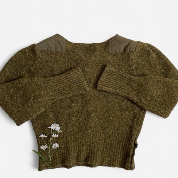 SOLD - Picture 2 of 7